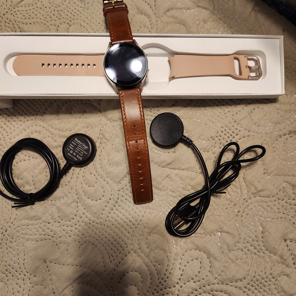 Samsung Galaxy 4 Smartwatch complete.